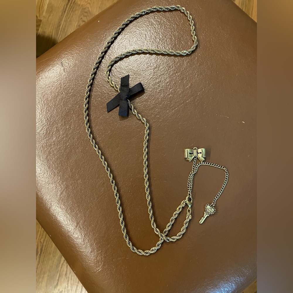 Betsy Johnson necklace